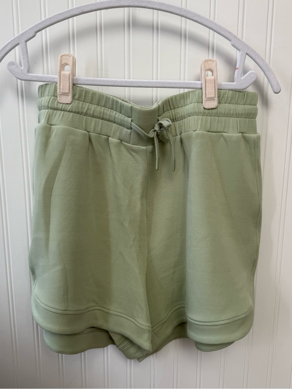 Varley Sage Green Knit Drawstring Athletic Shorts